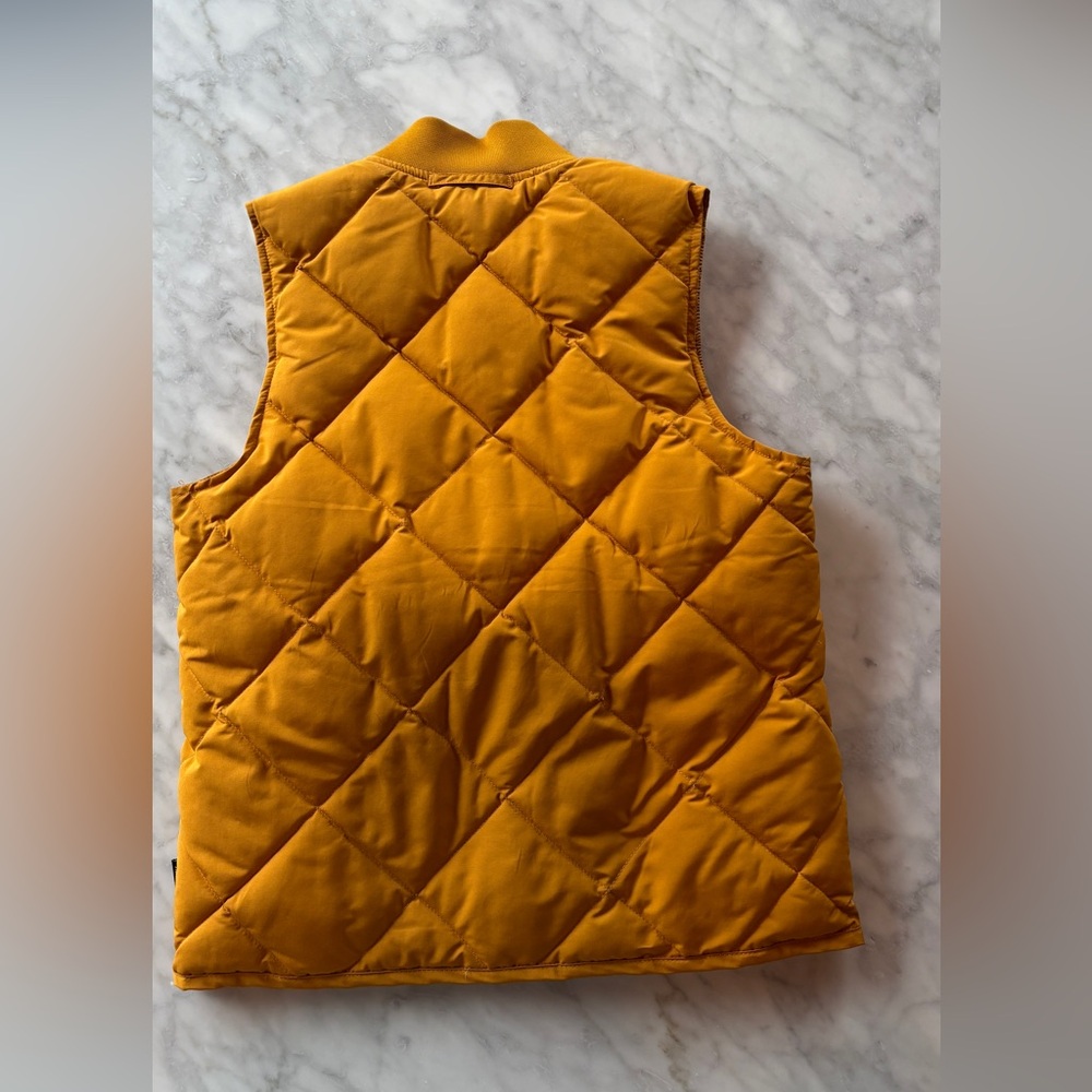 Frank And Oak mustard quilted vest size XS insulated - Picture 4 of 8